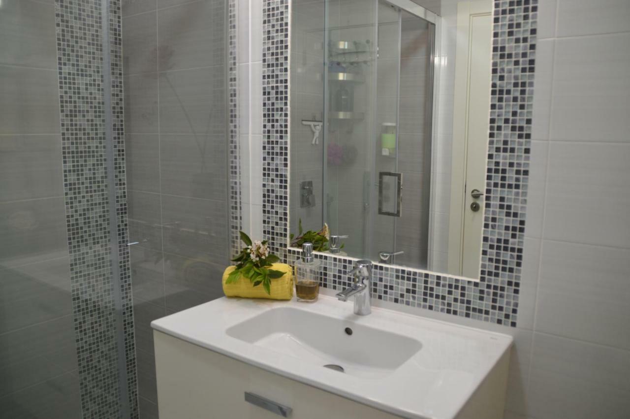 Amazing Beach & Pool Apartment With Garden Sesimbra Exteriör bild