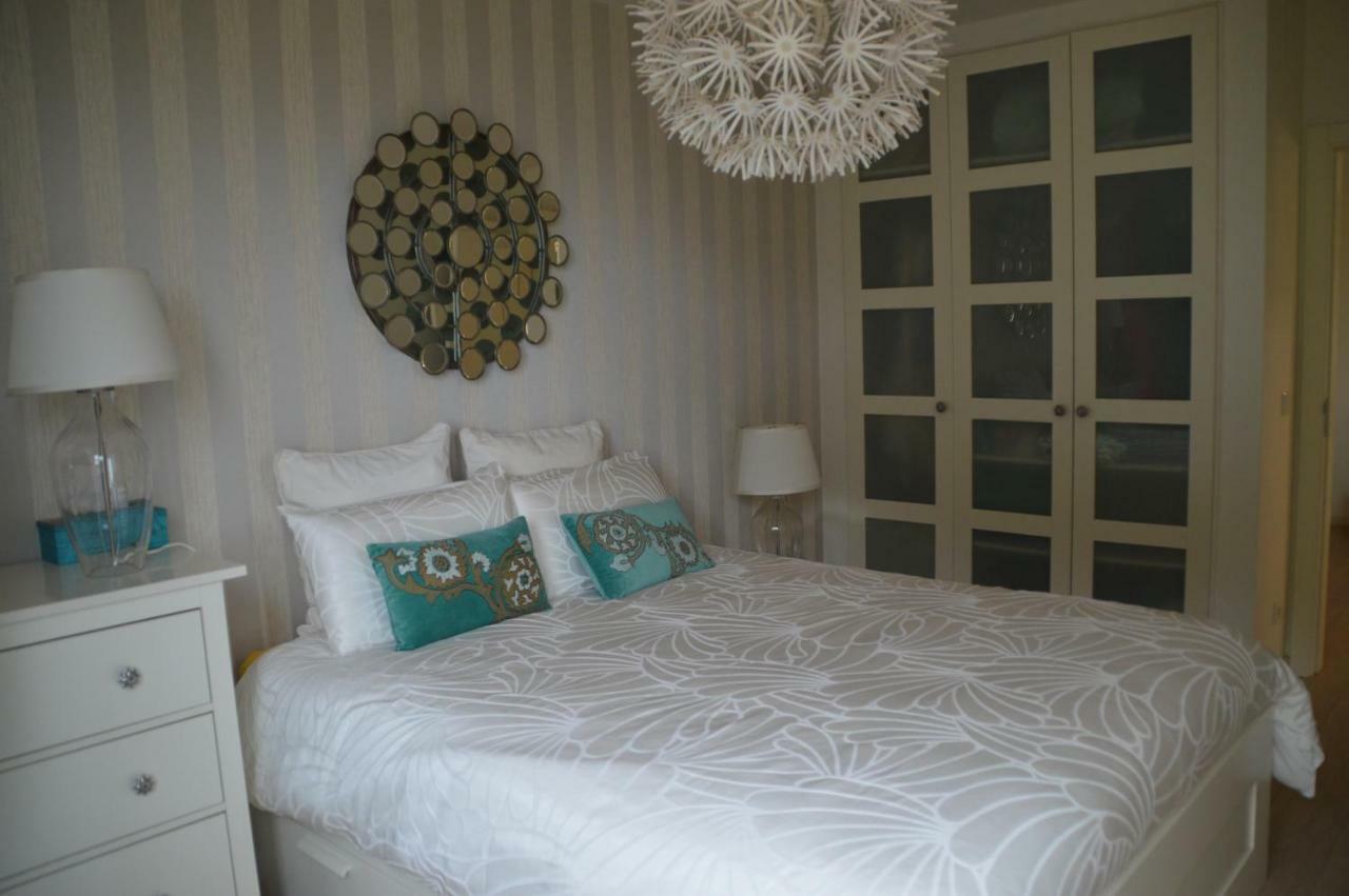 Amazing Beach & Pool Apartment With Garden Sesimbra Exteriör bild