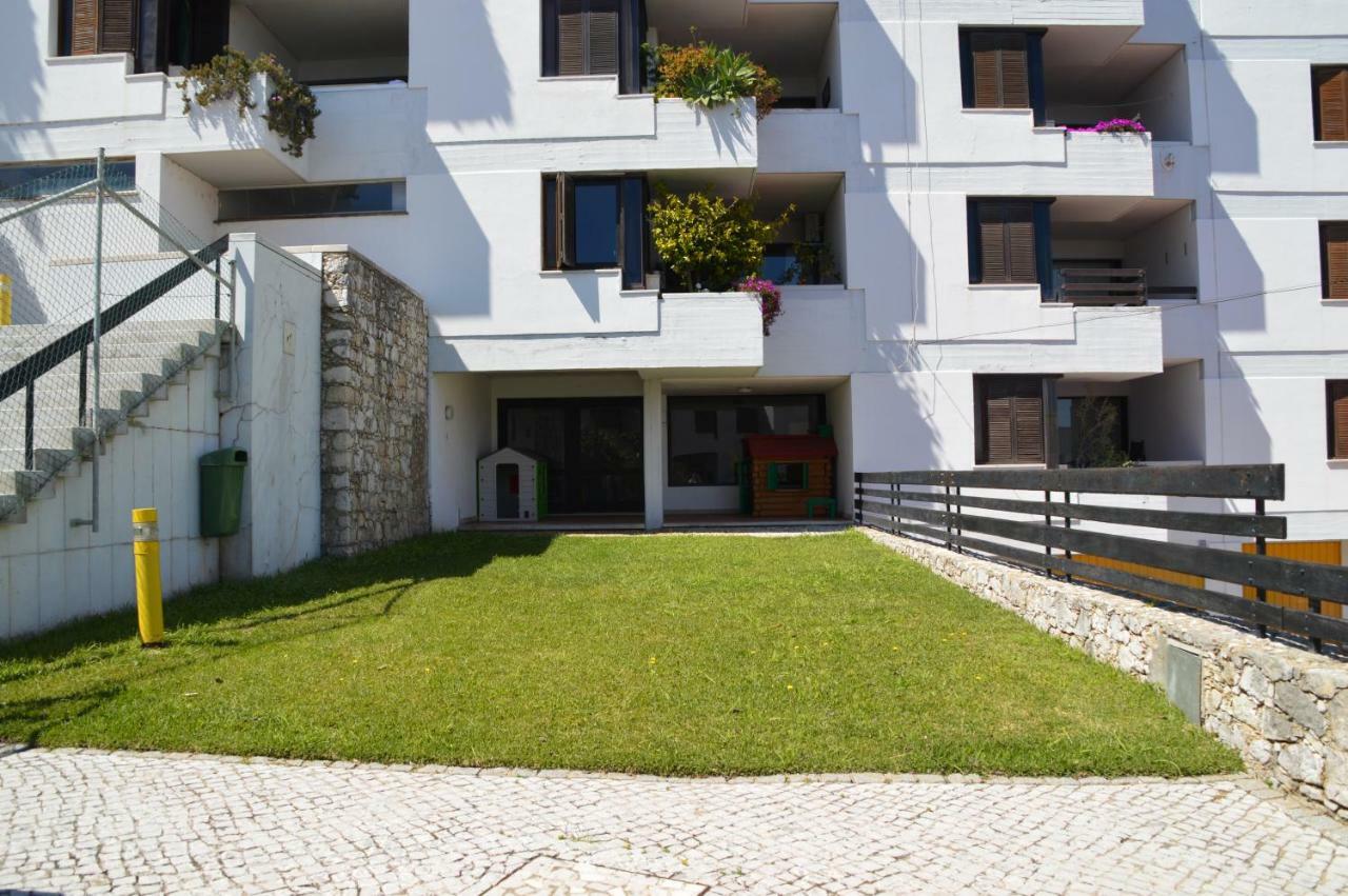Amazing Beach & Pool Apartment With Garden Sesimbra Exteriör bild